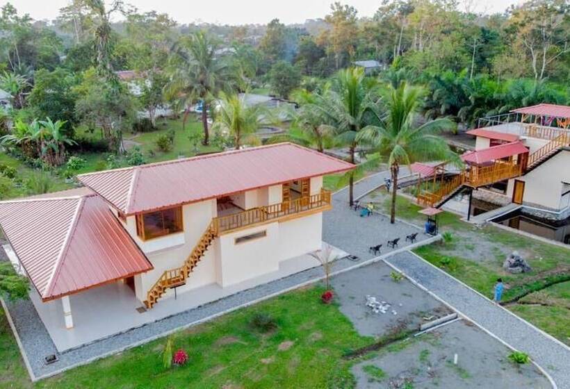 酒店 Magic Paradise