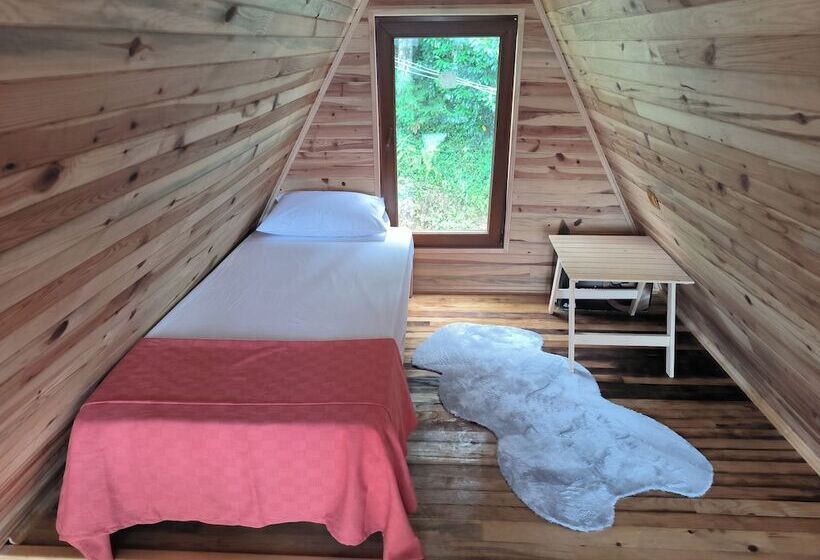 בית מלון כפרי Neyla Suit