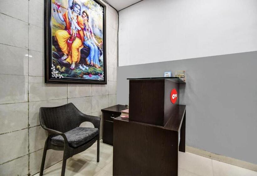 Отель Real Residency