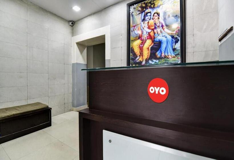 Отель Real Residency