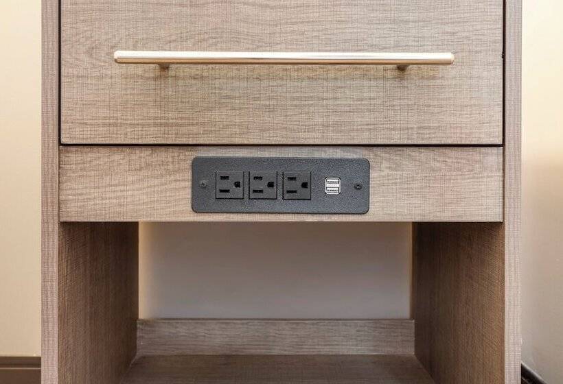 酒店 Red Roof Inn Plus Jamaica, Ny   Jfk Airport