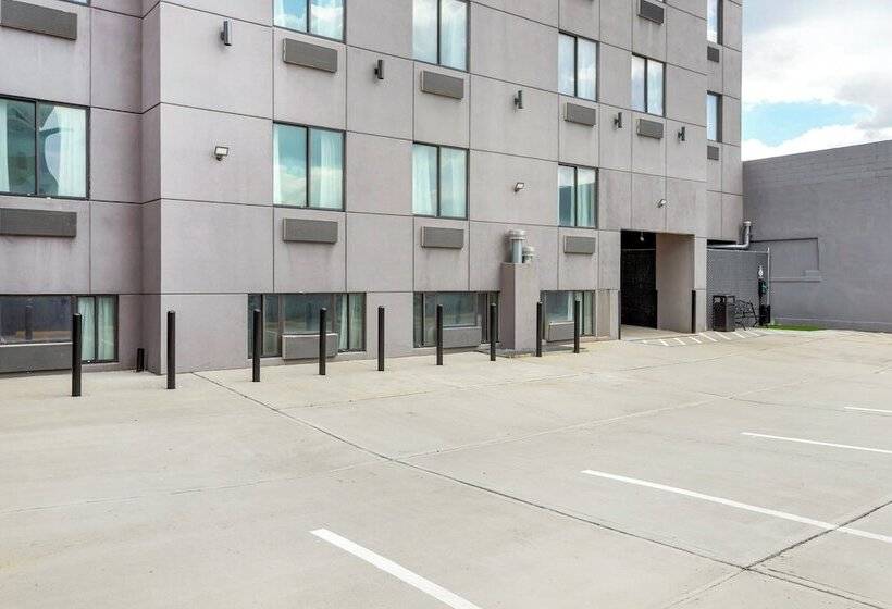 酒店 Red Roof Inn Plus Jamaica, Ny   Jfk Airport