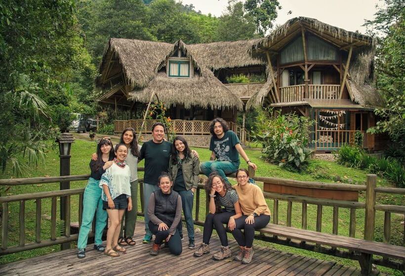 Отель Sacha Urco Lodge Y Bosque Protector