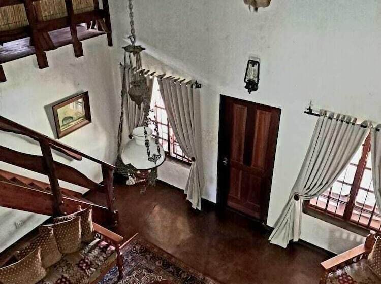 בית מלון כפרי Trekpad Safaris