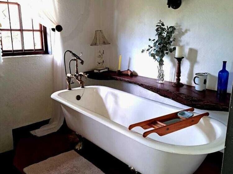 בית מלון כפרי Trekpad Safaris