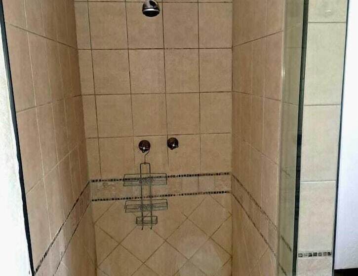 בית מלון כפרי Trekpad Safaris