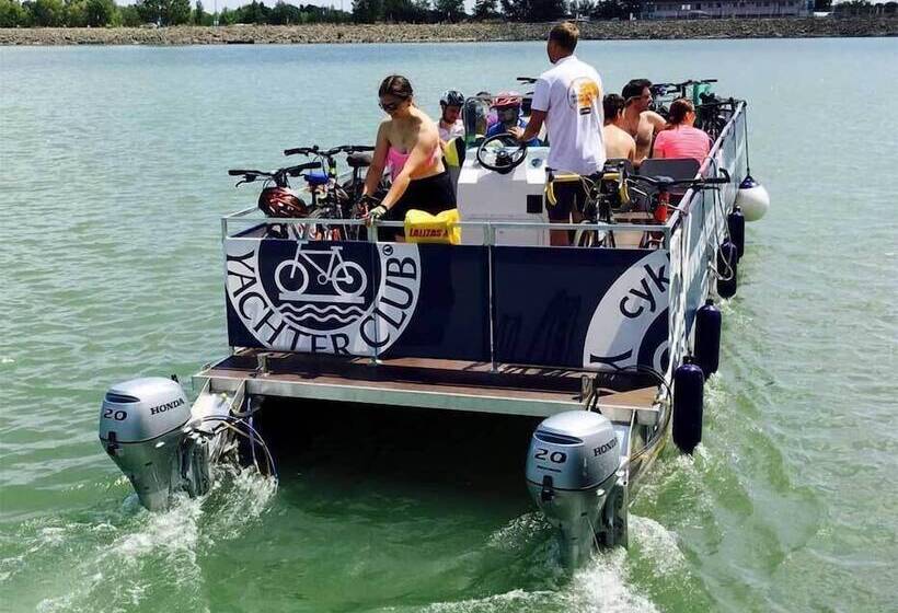 هتل Yachter Club Modrá čajka