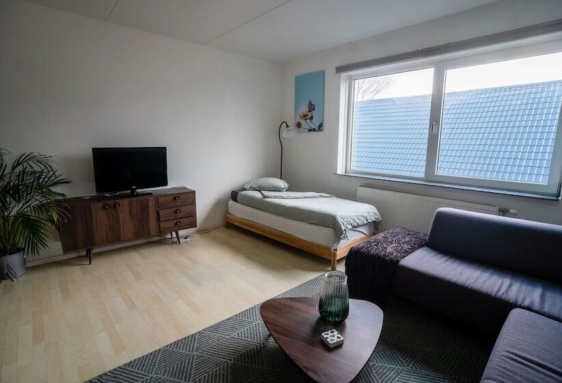 בית מלון כפרי Zaanse Schans Apartments