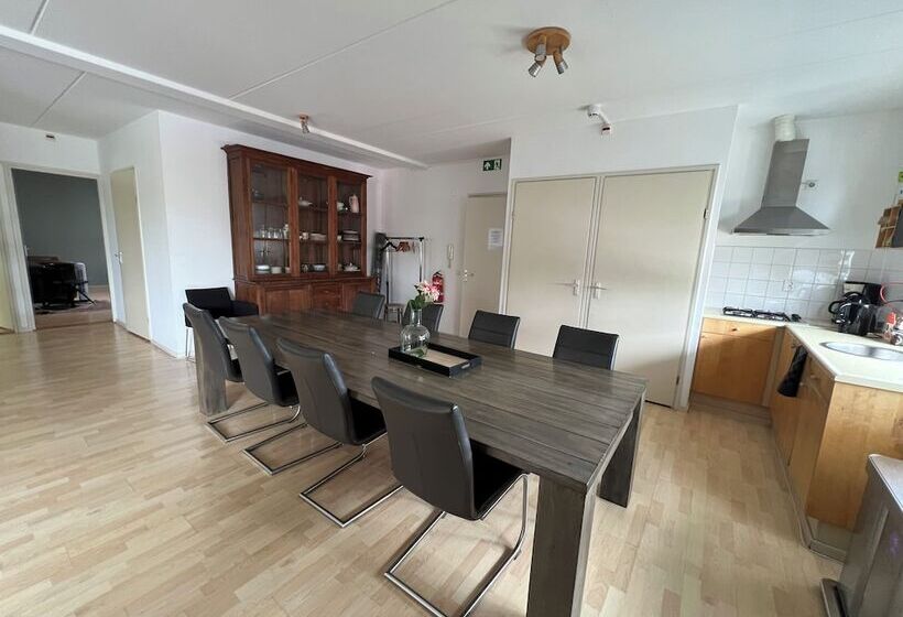 בית מלון כפרי Zaanse Schans Apartments