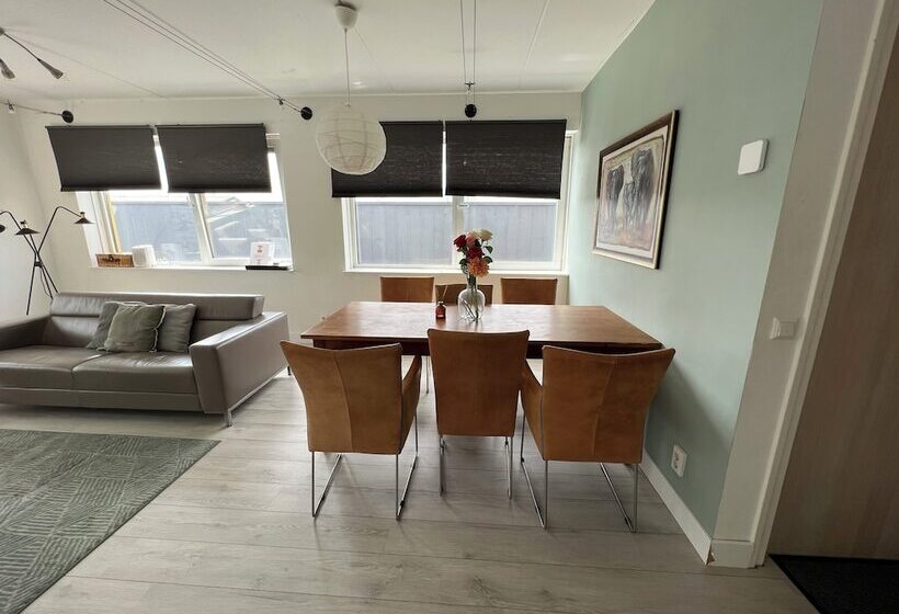 בית מלון כפרי Zaanse Schans Apartments