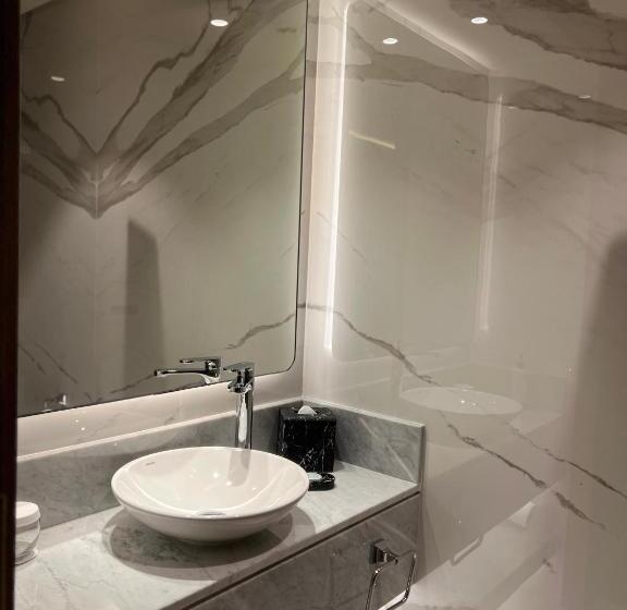 Khalidia Palace Hotel Dubai By Mourouj Gloria