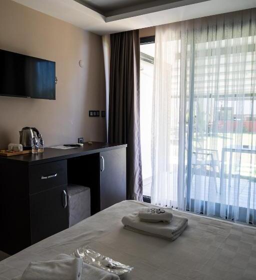 مبيت وإفطار No 48 Alaçatı