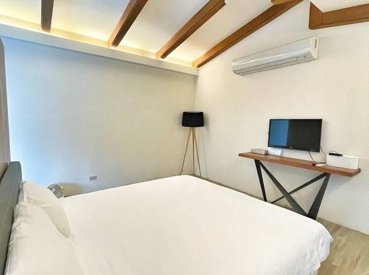 تختخواب و صبحانه Kenting Grandmas