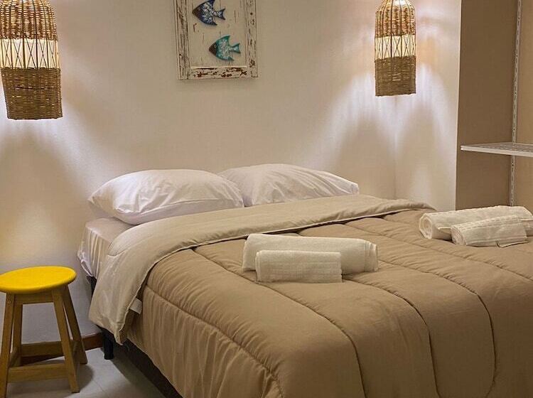 住宿加早餐 Sabatico Beach House