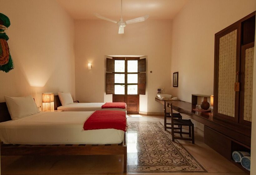 مبيت وإفطار Shambalante