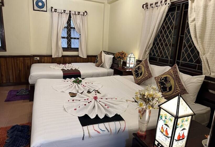 צימר Villa Alounsavath Mekong Riverside