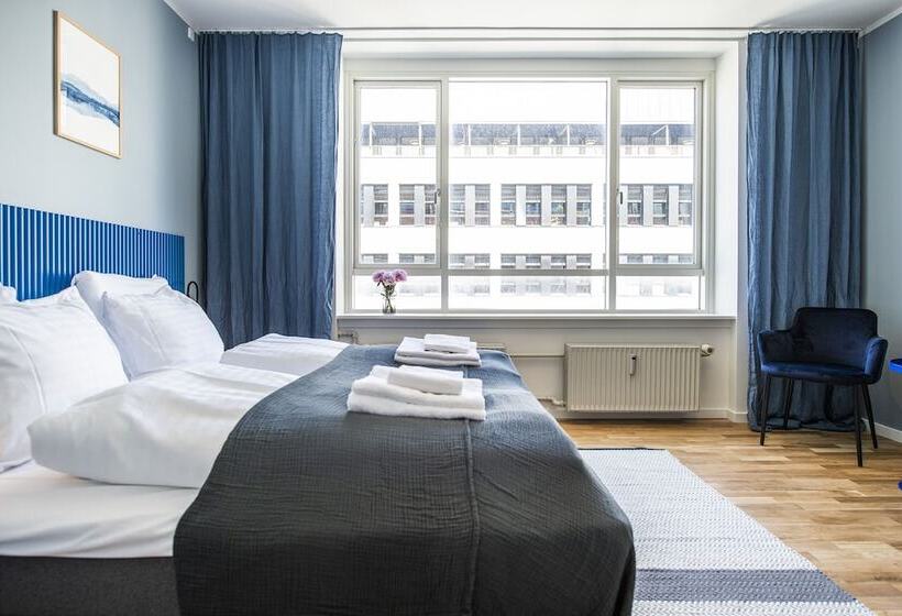 The Lakes Apartments By Daniel&jacob S