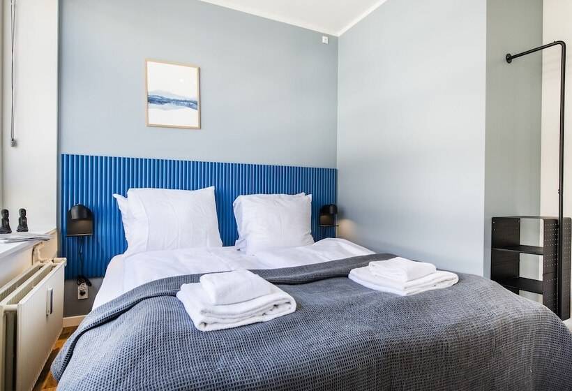 The Lakes Apartments By Daniel&jacob S