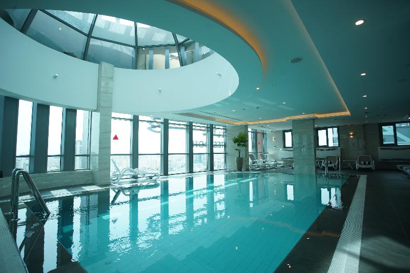 C   Hotel And Suites Doha