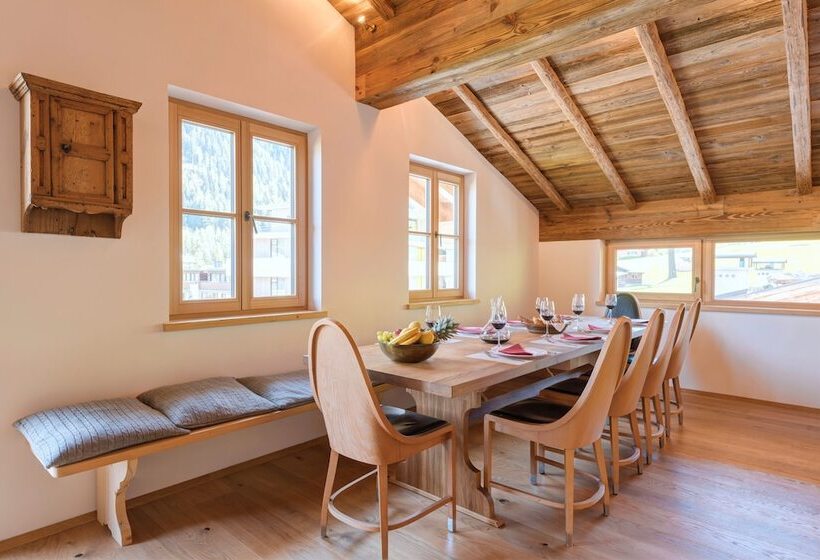 Chalet Marmotta Neve