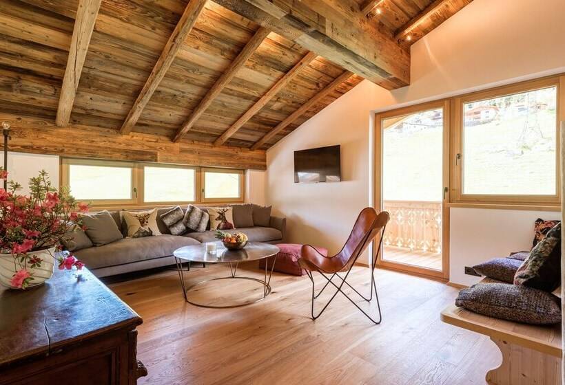 Chalet Marmotta Neve