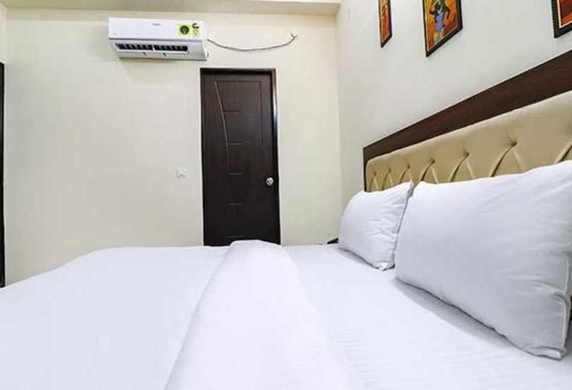 Fabhotel Maira Heights