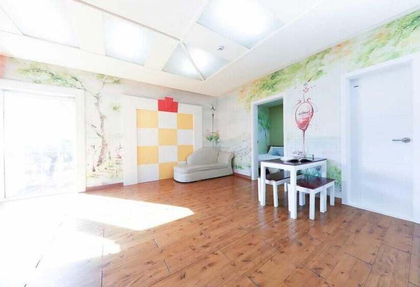 Gangchon Palace Pension