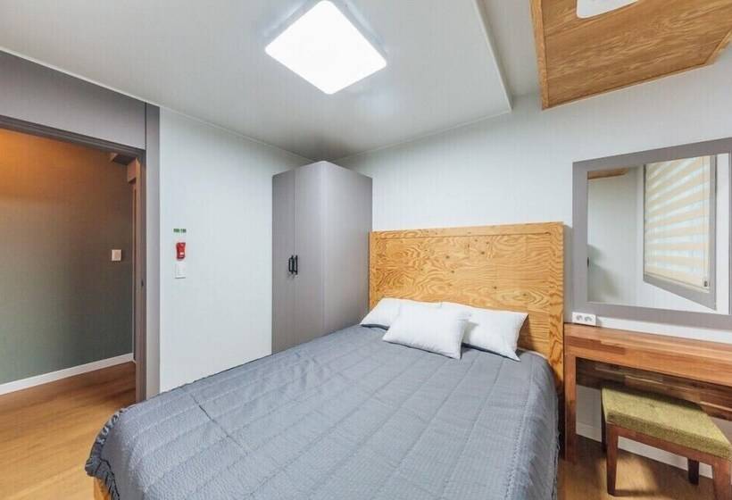 Heart Blue Road Town Pension