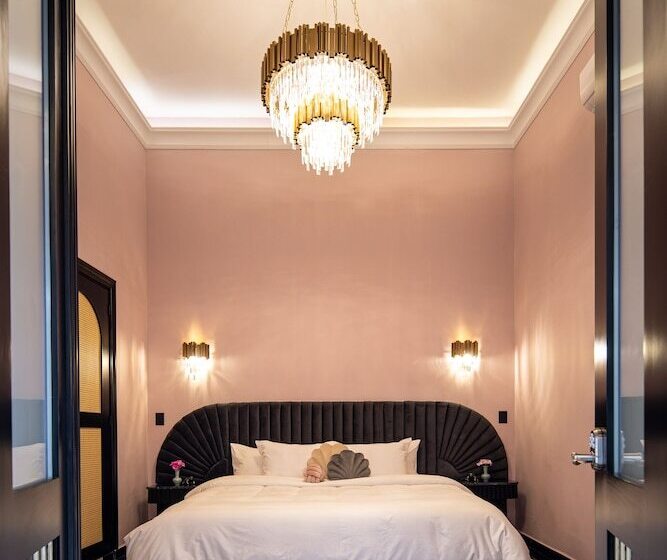 Holt's Hotel De Mi Independencia