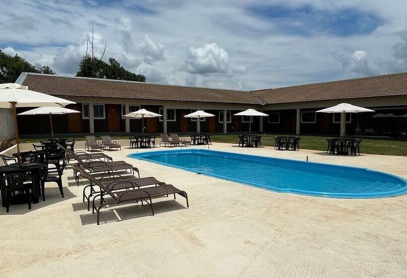 فندق فئة نجمة واحدة Pousada Porto Maringa