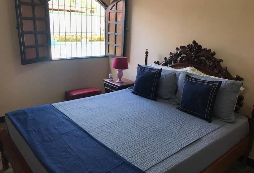 فندق فئة نجمة واحدة Suites Bouganville