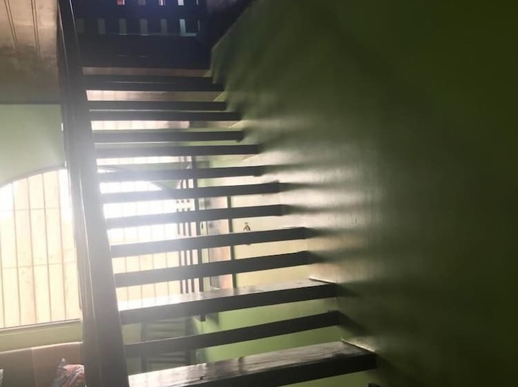 فندق فئة نجمة واحدة Suites Bouganville