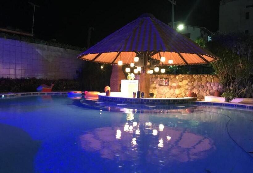 فندق فئة نجمة واحدة Suites Bouganville