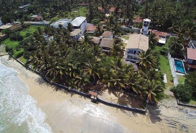 ホテル 7th Sky Idyll