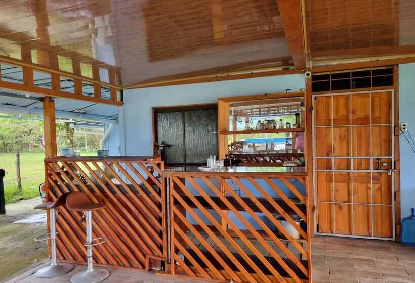 فندق Bird Of Paradise