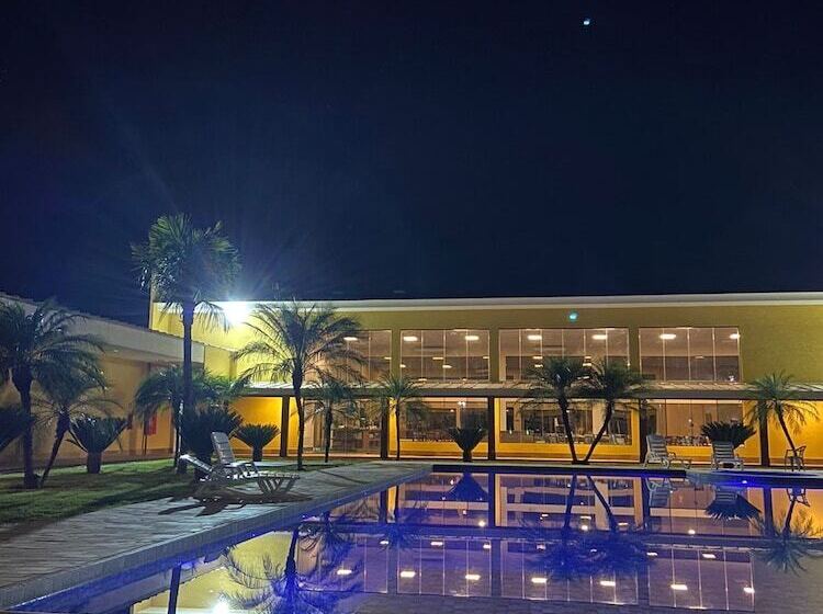 فندق Cerrado Plaza