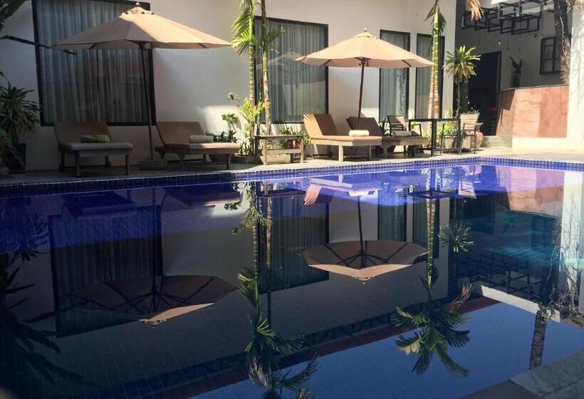 هتل Chhouy Vathna Angkor Boutique