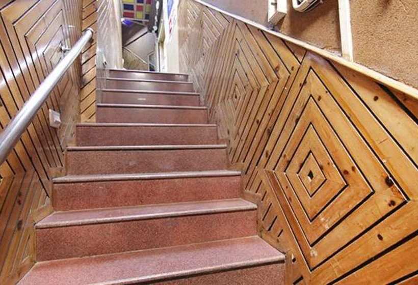 酒店 City Plaza By Fab