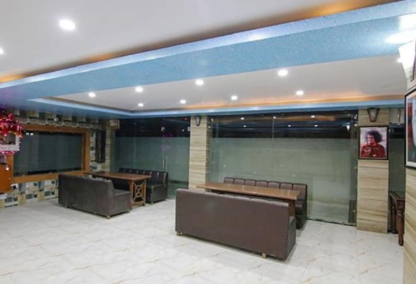 酒店 City Plaza By Fab