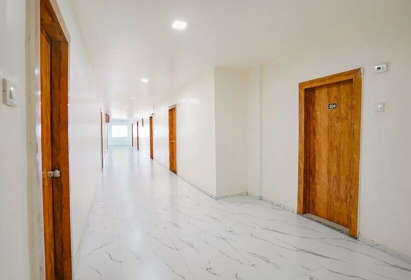 בית מלון כפרי Fabexpress Chaitanya Inn