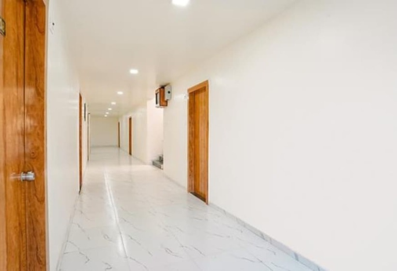 בית מלון כפרי Fabexpress Chaitanya Inn