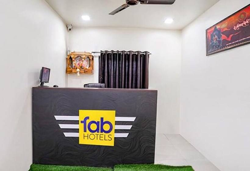 בית מלון כפרי Fabexpress Chaitanya Inn