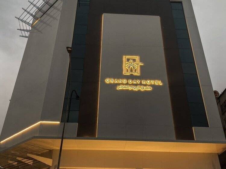 هتل Grand Day