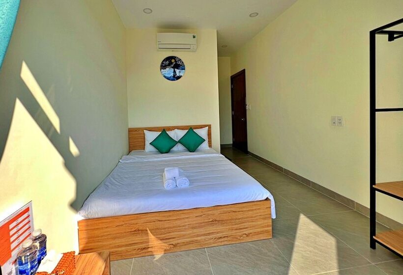 هتل Hanz Zen Riverfront Powermia