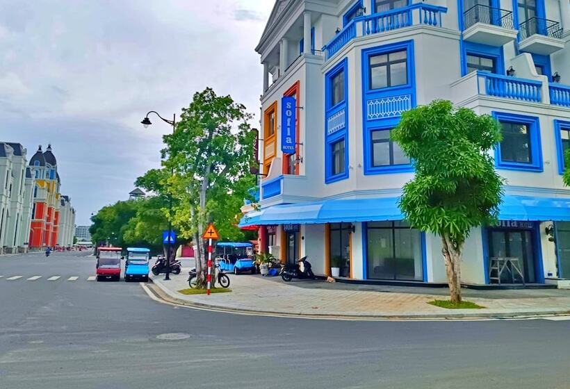 هتل Hanz Zen Riverfront Powermia