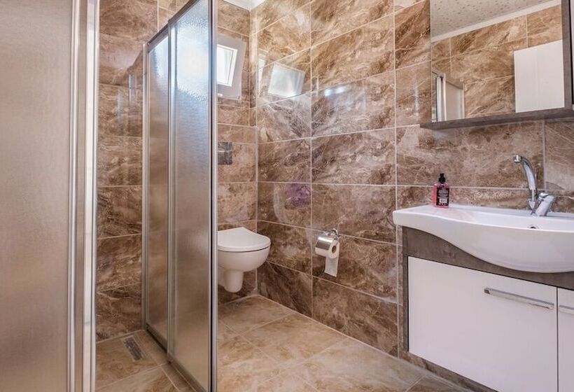 בית מלון כפרי Hridaya Kas