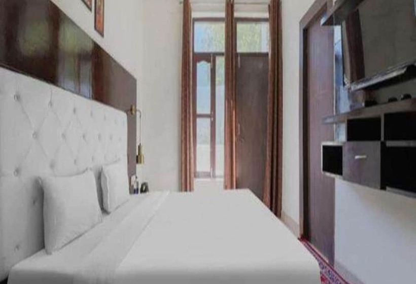 酒店 Jungle Resort By Fab