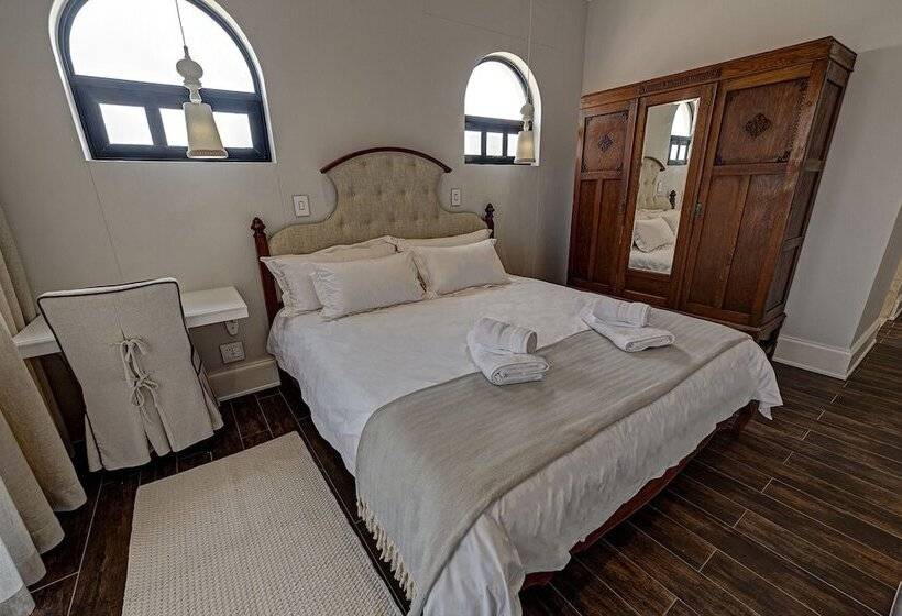 Hotel Lagoon Suites Guesthouse Cc