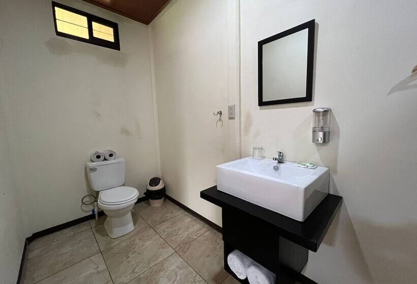 فندق Rio Celeste To Know