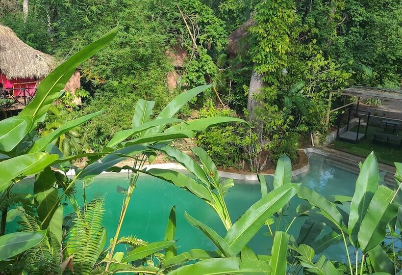 فندق Samana Tropical Village